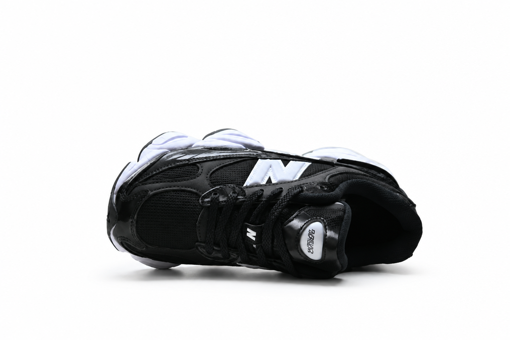 New Balance 9060 Black / White Chunky Sneakers