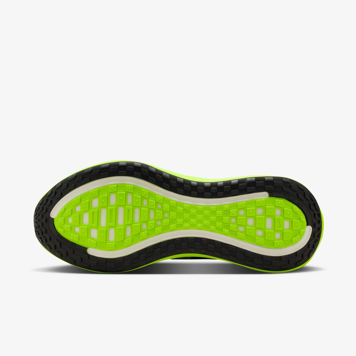 Ekiden 2026 — Nike Air Zoom Vomero Plus Sneaker IM8072-999