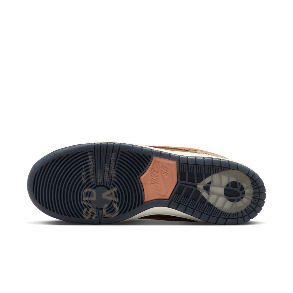 Arts-Rec x Nike SB Dunk Low Sneaker IH3211-200