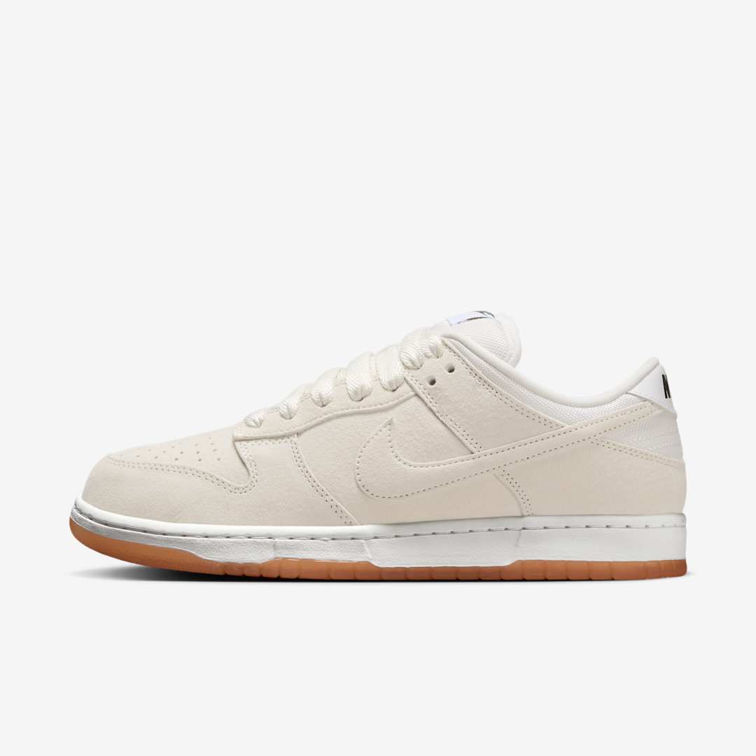 Pale Ivory — Nike SB Dunk Low Pro B Sneaker HJ0367-100