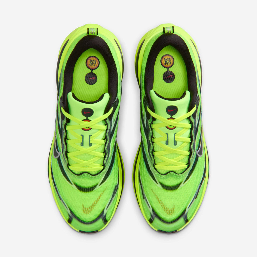 Ekiden 2026 — Nike Air Zoom Vomero Plus Sneaker IM8072-999