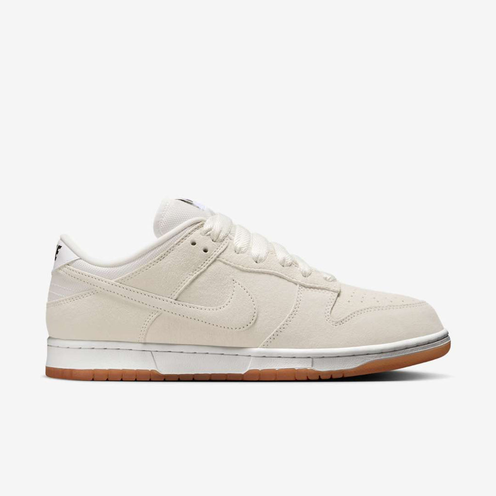 Pale Ivory — Nike SB Dunk Low Pro B Sneaker HJ0367-100