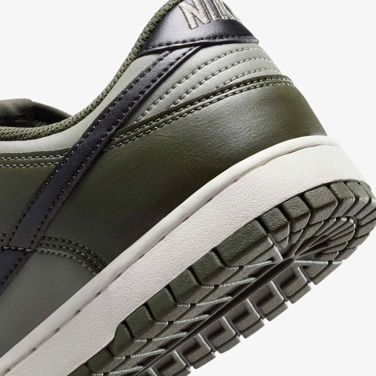 Cargo Khaki — Nike Dunk Low Sneaker HF5441-300