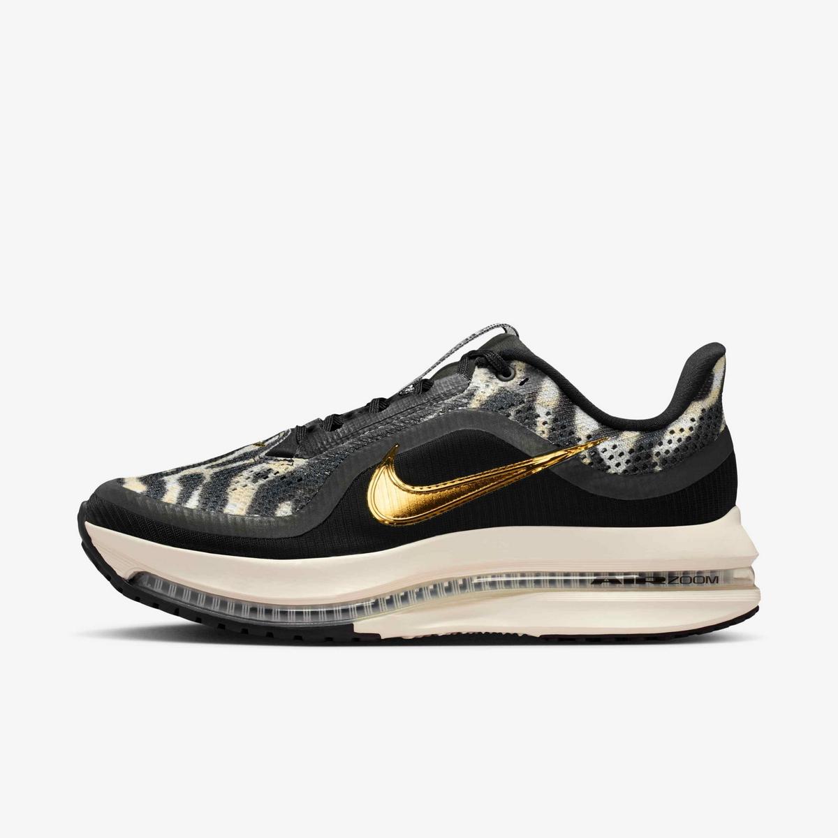 Zebra — Nike Pegasus Premium Sneaker IQ0368-010