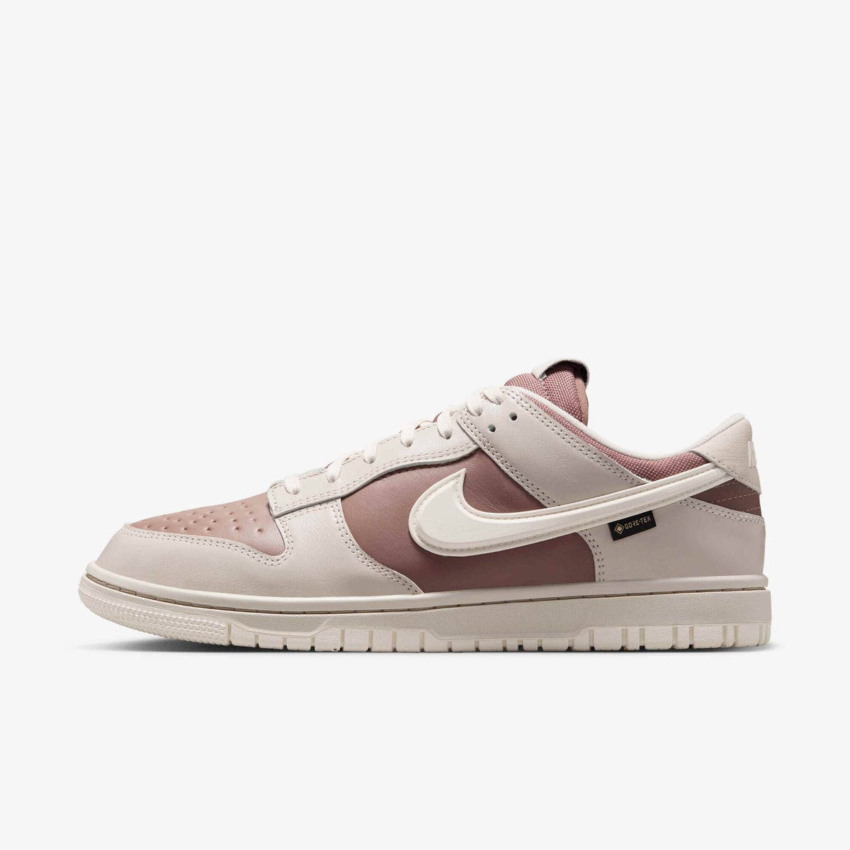 Light Bone — Nike Dunk Low GORE-TEX Sneaker HQ2053-002
