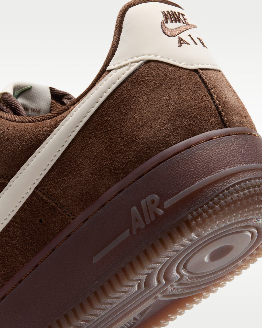 07 Suede 'Cacao Wow — Nike Air Force 1 Sneakers IQ0136-200