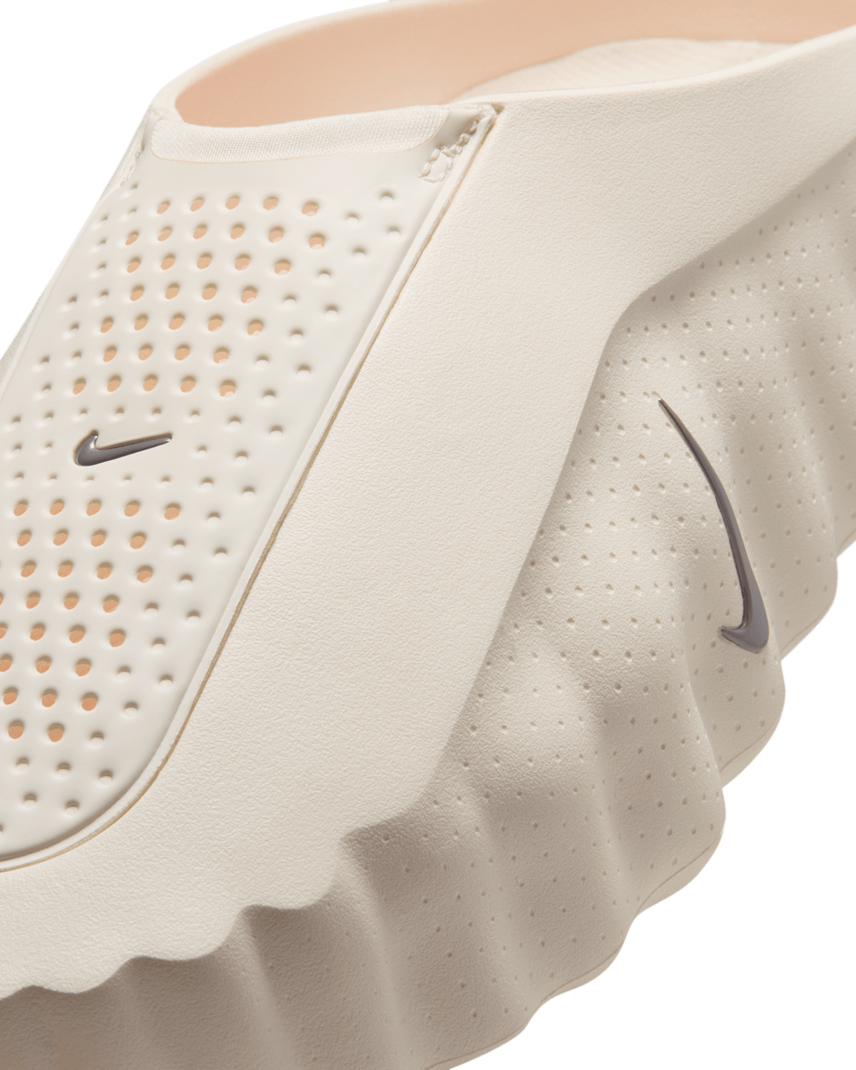 Sail Hyper Crimson — Nike Mind 001 HQ4307-100