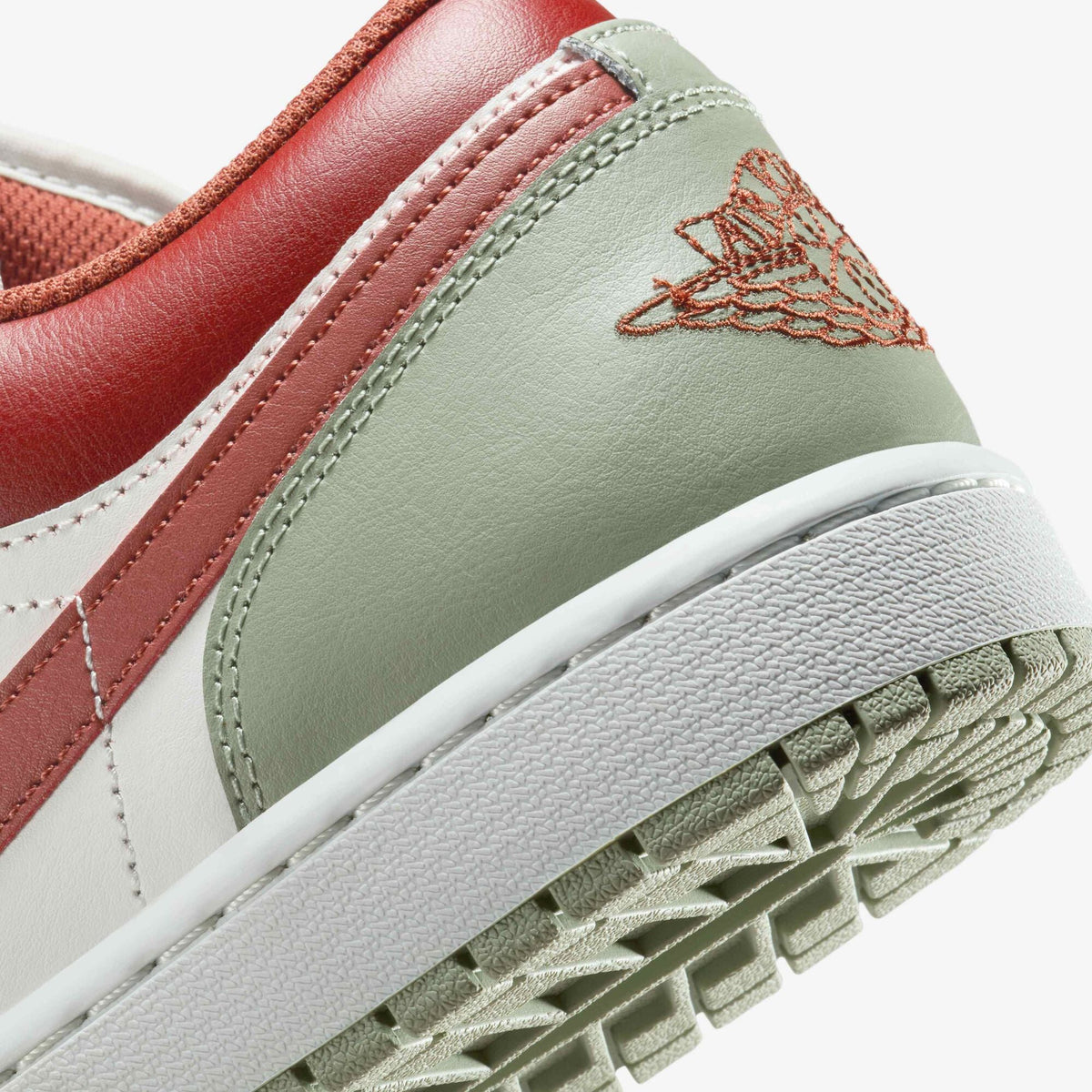 Jade Horizon — Air Jordan 1 Low 553558-133