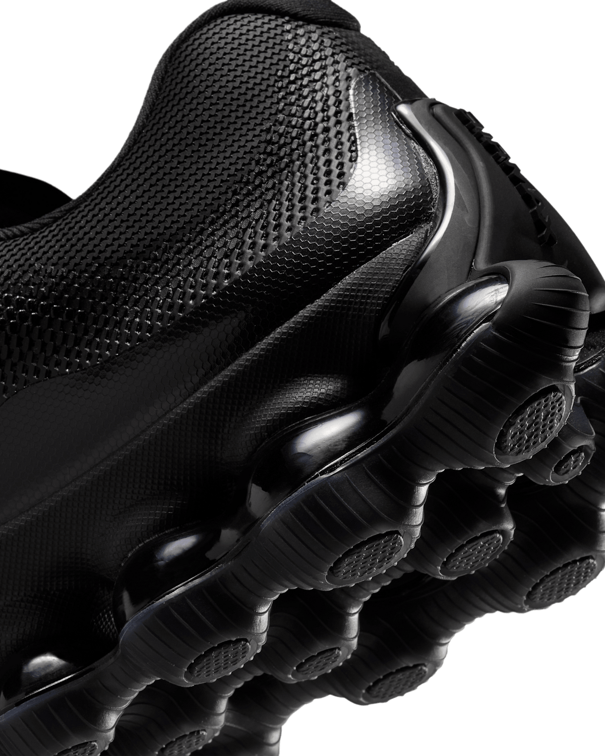 Black — Nike Air Liquid Max Sneakers IQ7634-003