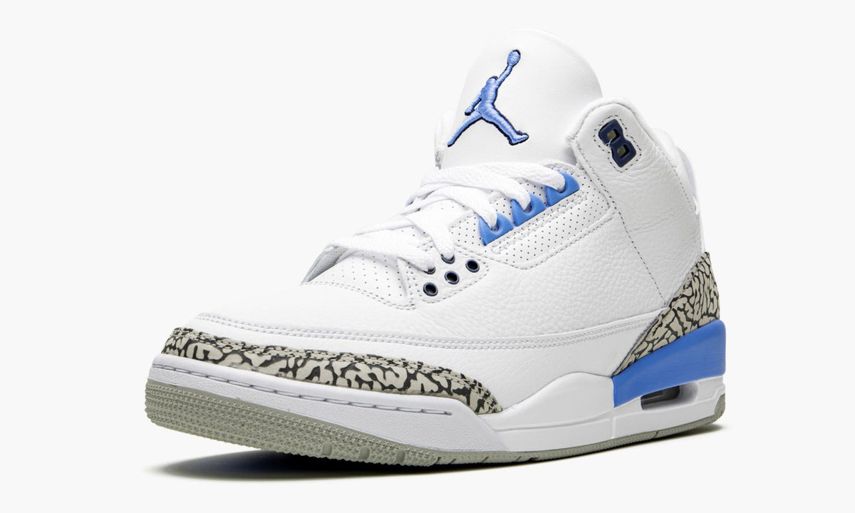 UNC — Air Jordan 3 Retro