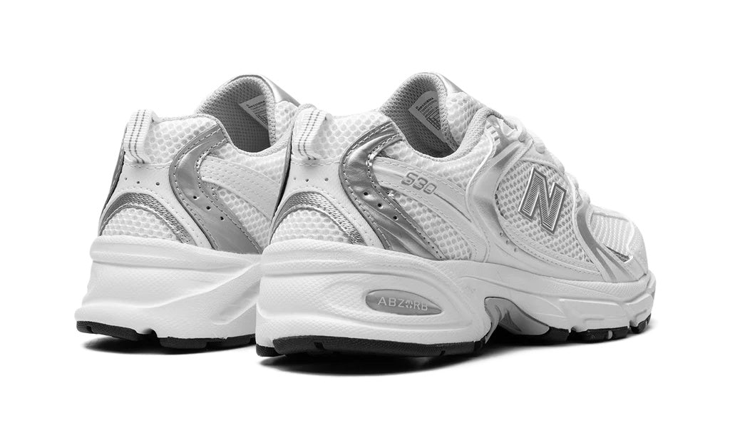 New Balance 530 White/Silver Metallic Sneakers - MR530EMA