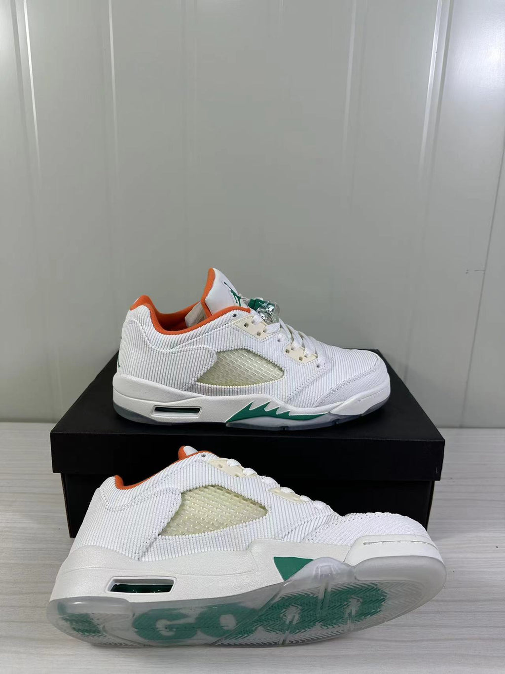 Air Jordan 5 Low Golf White Green CW4204-100 - product image from the listing.