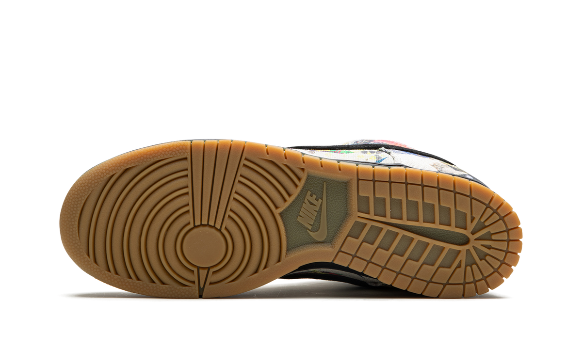 "Supreme - Rammellzee" SB Dunk Low FD8778 001 - product image from the listing.