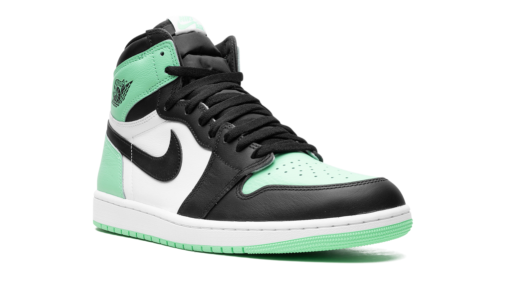 "Green Glow" Air Jordan 1 Retro High OG DZ5485 130 - product image from the listing.