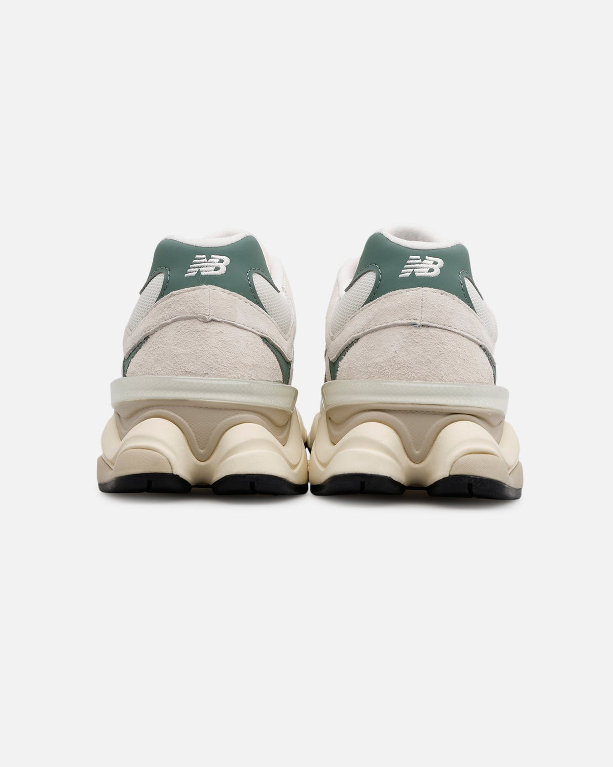 9060 Linen by New Balance - product photo shown in the listing for this item.