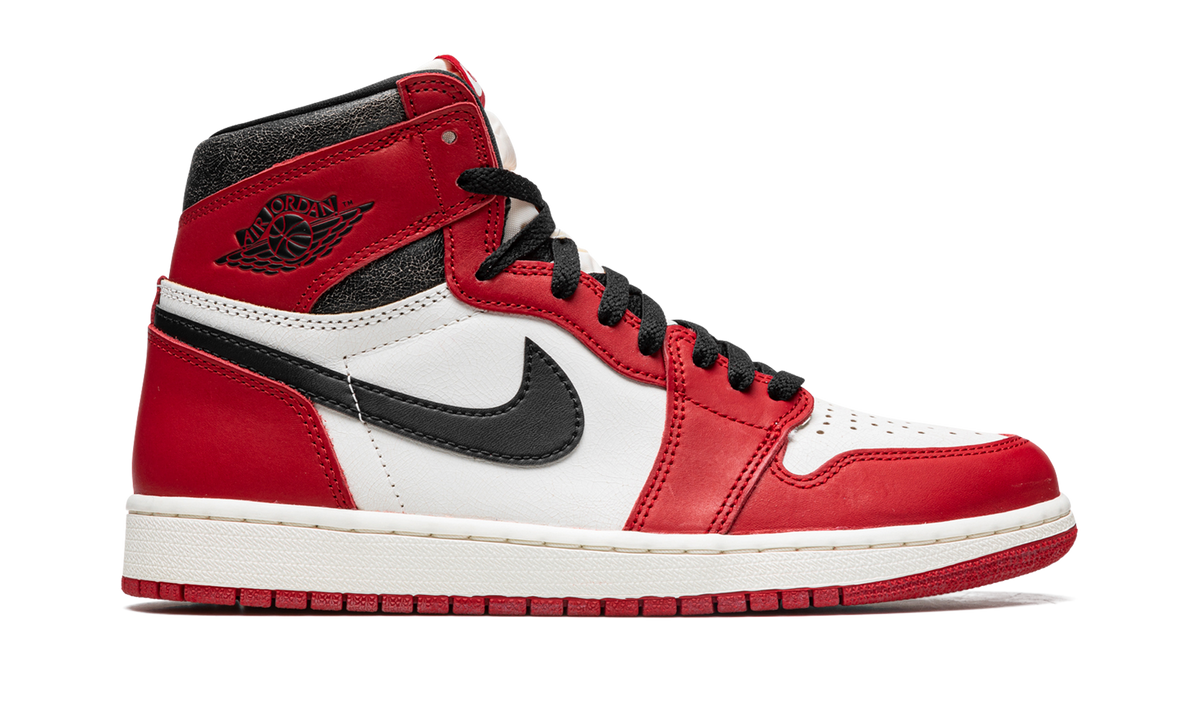 "Chicago Lost and Found" Air Jordan 1 Retro High OG DZ5485 612 - product image from the listing.