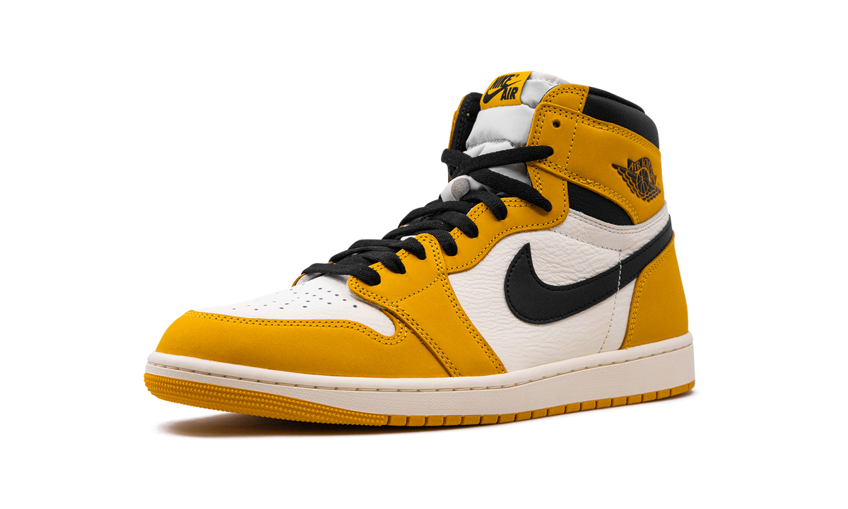 "Yellow Ochre" Air Jordan 1 Retro High OG DZ5485 701 - product image from the listing.