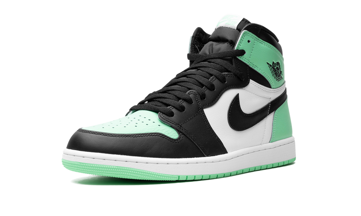 "Green Glow" Air Jordan 1 Retro High OG DZ5485 130 - product image from the listing.