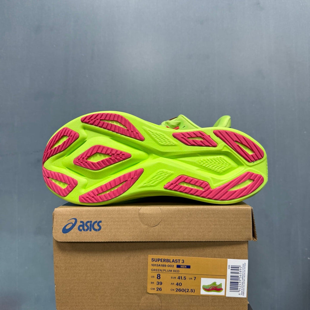 ASICS Superblast 3 Running Shoes Green Plum in Red 1013A189-002 - product image from the listing.