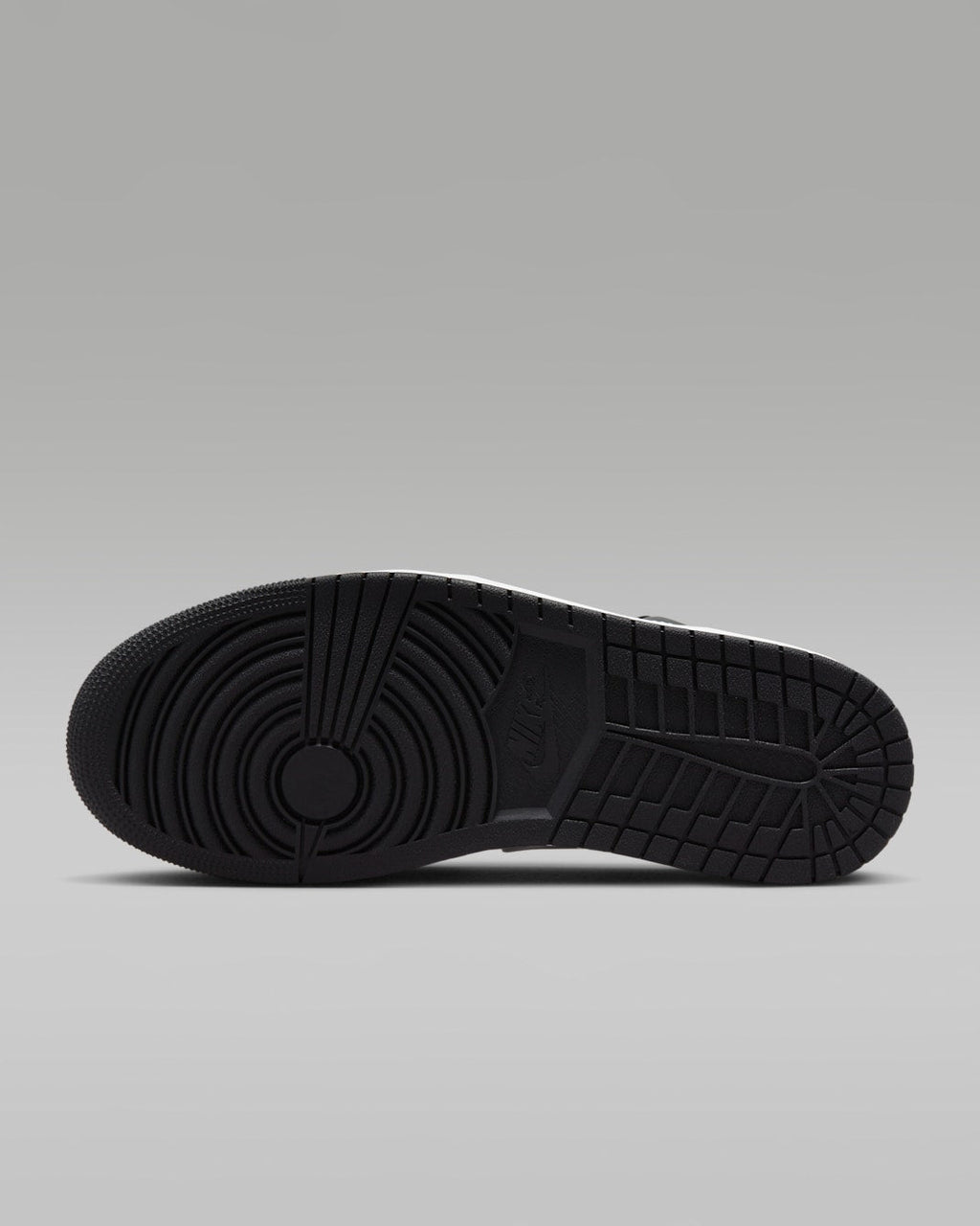 Black/White — Air Jordan 1 Low 553558-040