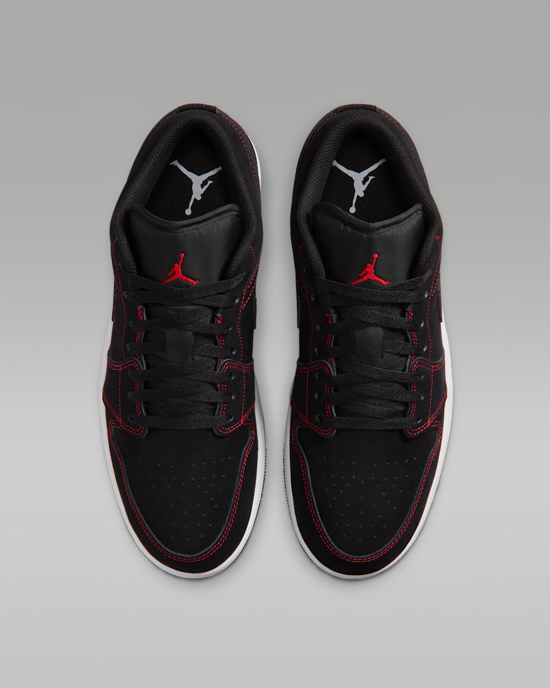 Bloodline — Air Jordan 1 Low 553558-076