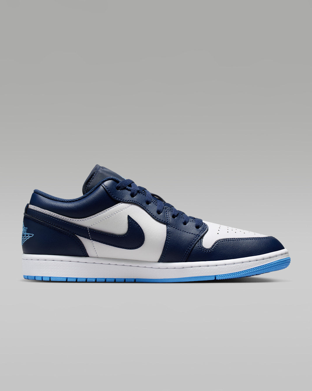 Midnight Navy/White — Air Jordan 1 Low 553558-404