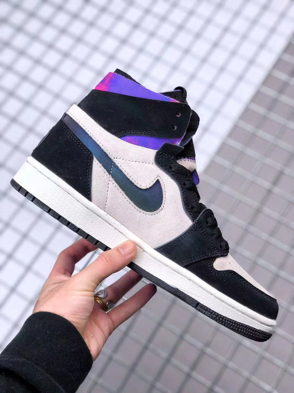 Air Jordan 1 Zoom CMFT PSG Black White Sneakers - product image from the listing.