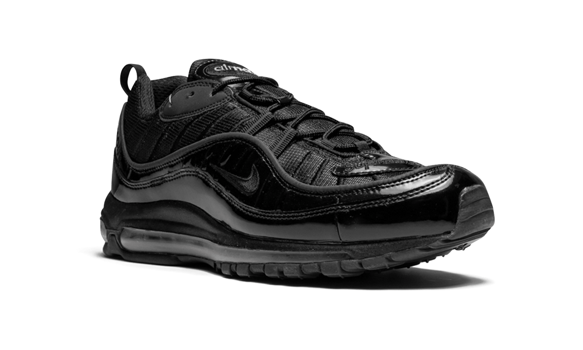 "Supreme - Black" Air Max 98 844694 001 - product image from the listing.