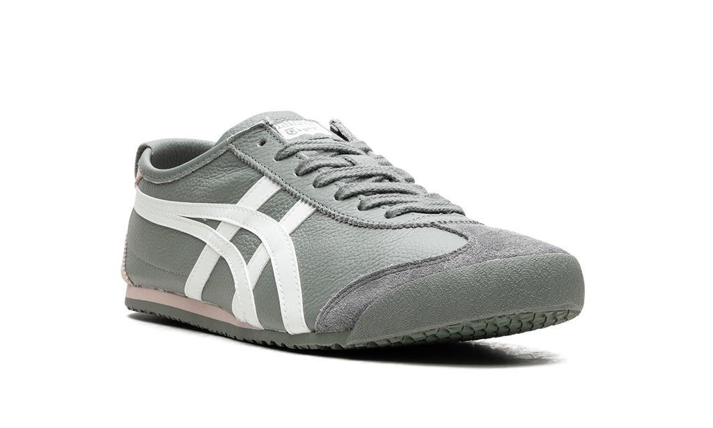 Onitsuka Tiger Tiger Mexico 66 Monument in Blue 133818 - product image from the listing.
