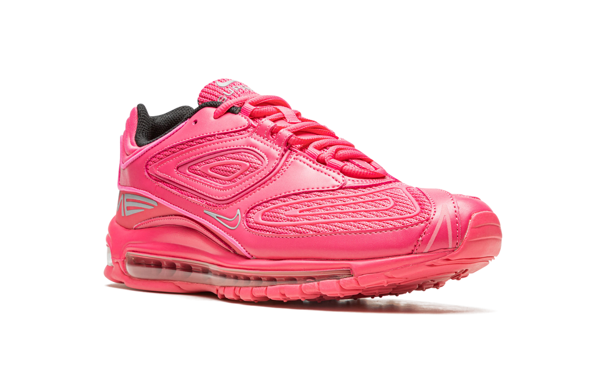 "Supreme - Pink" Air Max 98 TL DR1033 600 - product image from the listing.