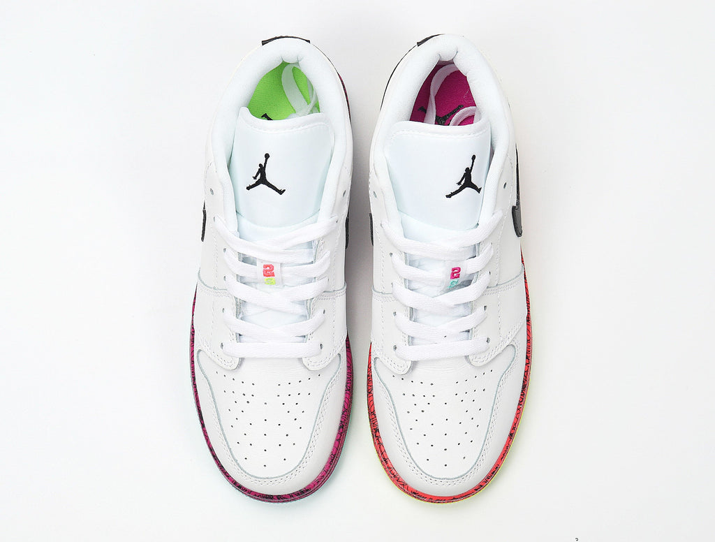Nike Air Force 1 Low Easter Egg CV9548-100 Trainers - product image from the listing.