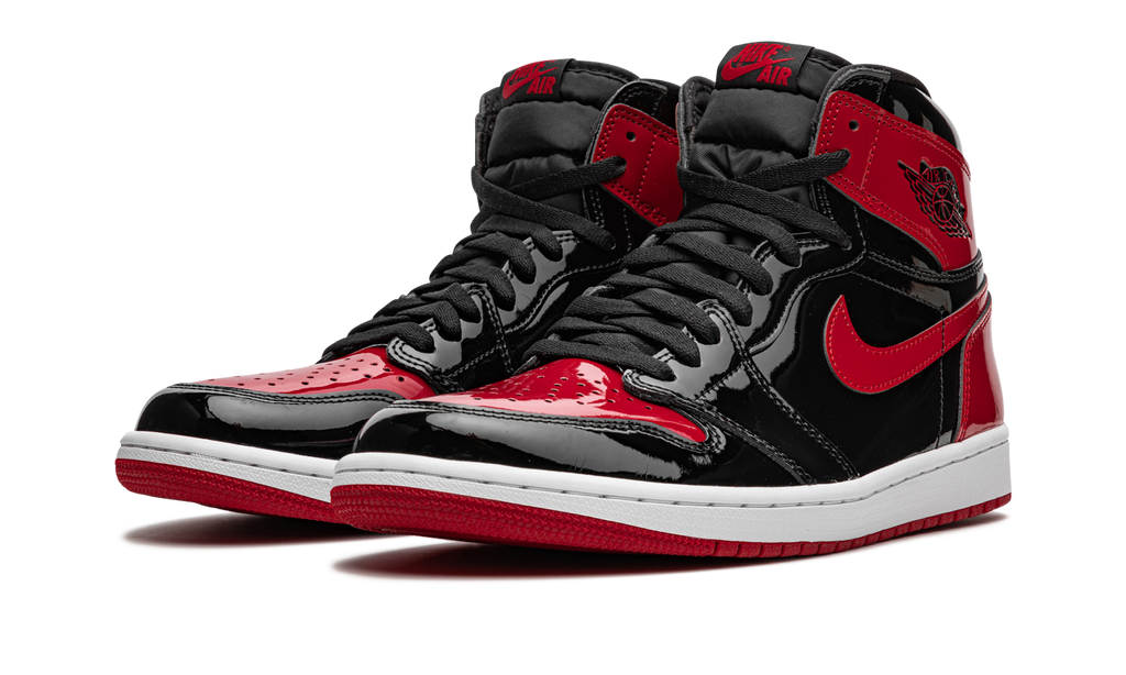 "Patent Bred" Air Jordan 1 Retro High OG 555088 063 - product image from the listing.