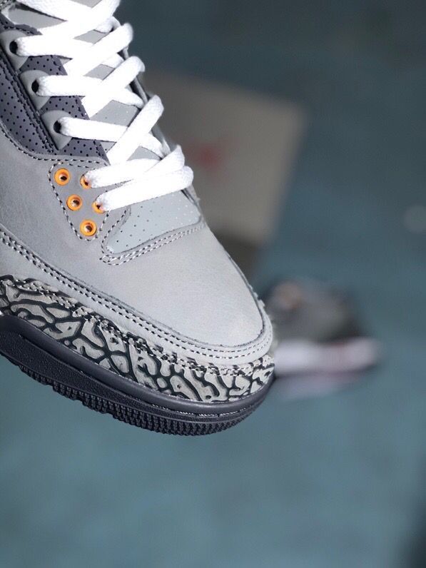 Men's Jordan 3 Gray Cement Sneakers - product image from the listing.