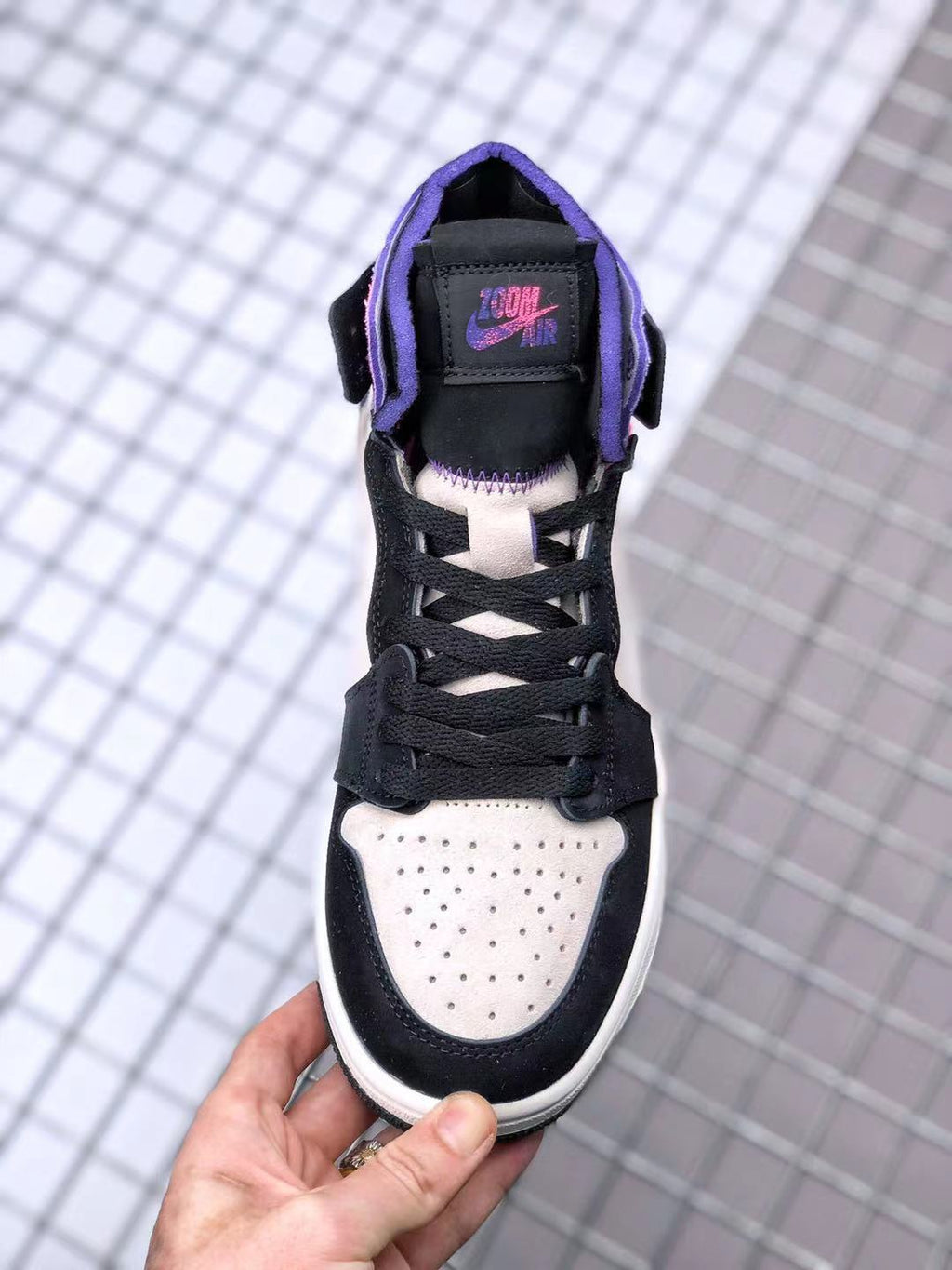 Air Jordan 1 Zoom CMFT PSG Black White Sneakers - product image from the listing.
