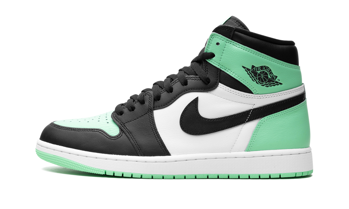 "Green Glow" Air Jordan 1 Retro High OG DZ5485 130 - product image from the listing.