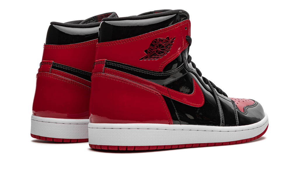 "Patent Bred" Air Jordan 1 Retro High OG 555088 063 - product image from the listing.