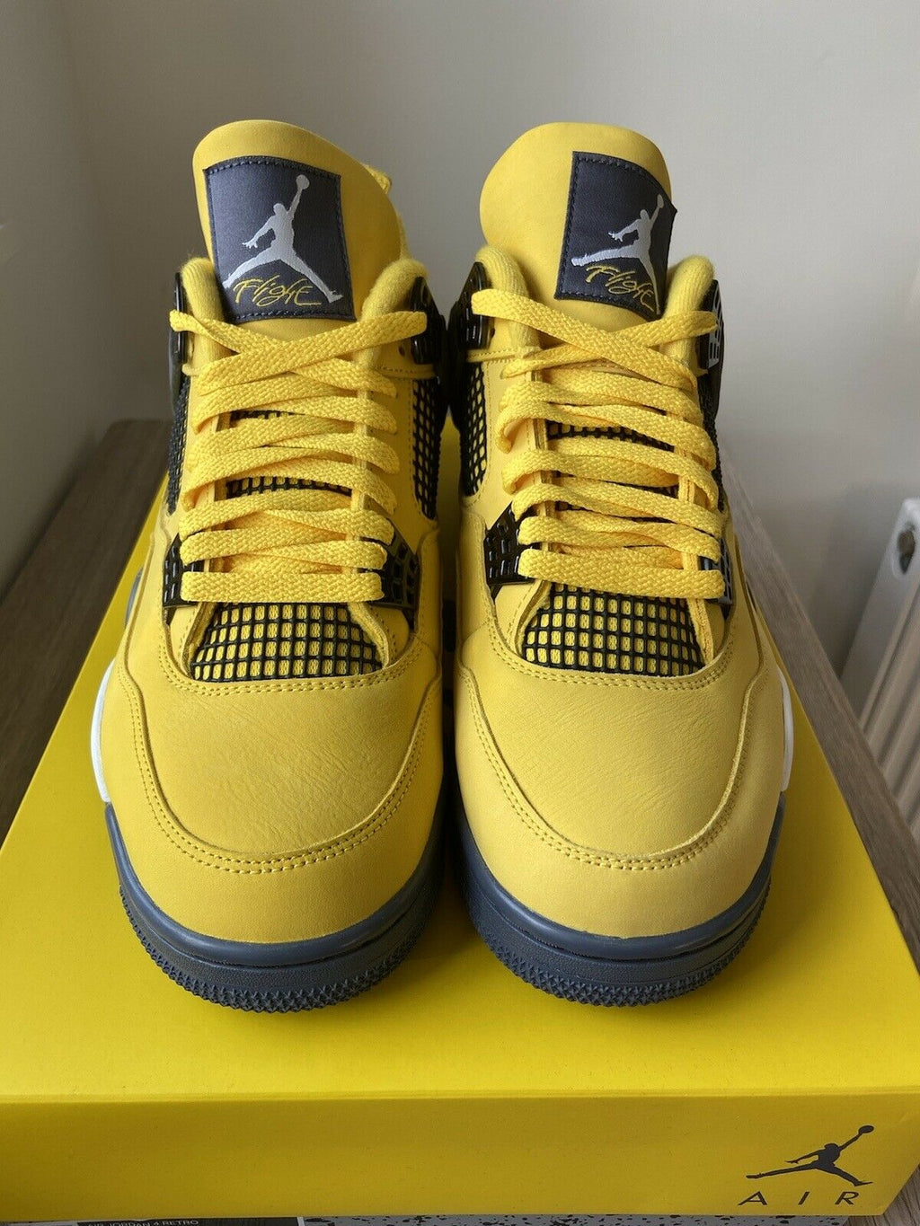 Lightning (2021) — Jordan 4 Retro