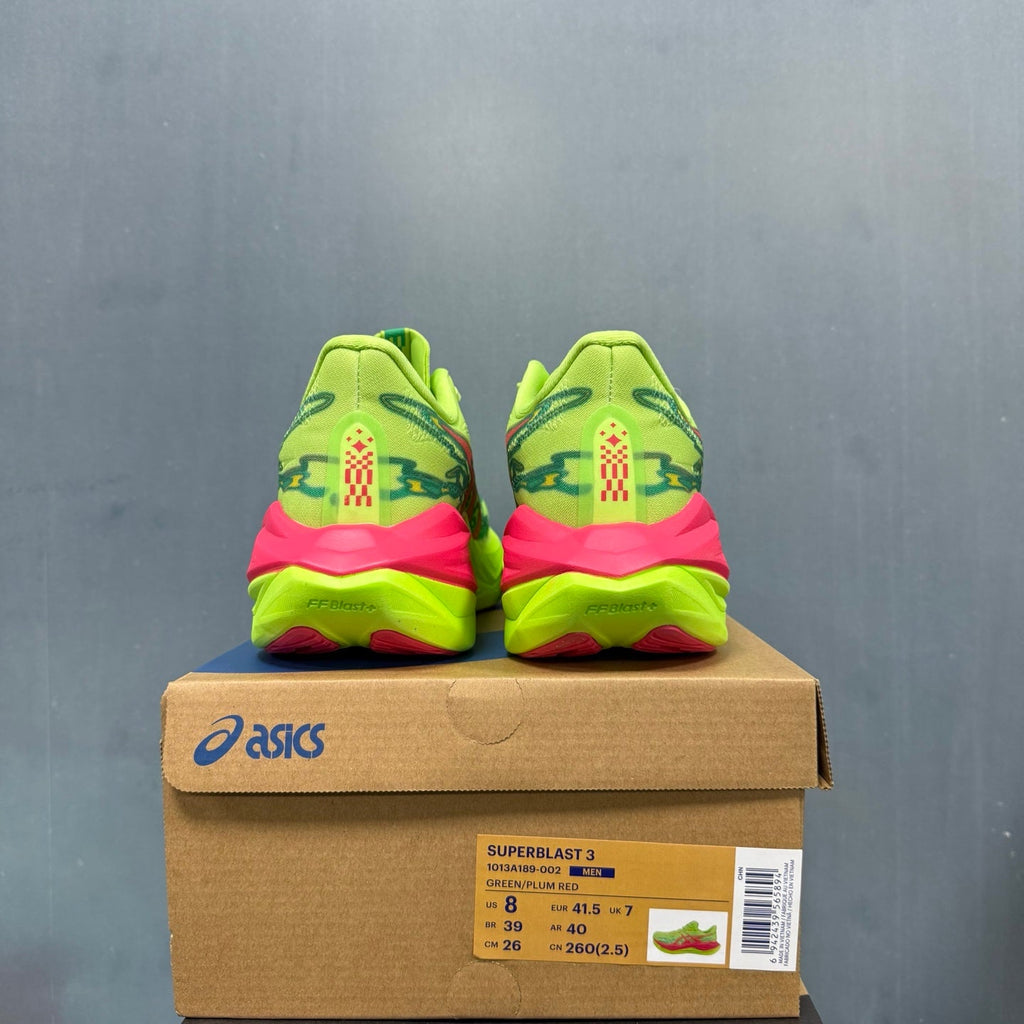 ASICS Superblast 3 Running Shoes Green Plum in Red 1013A189-002 - product image from the listing.