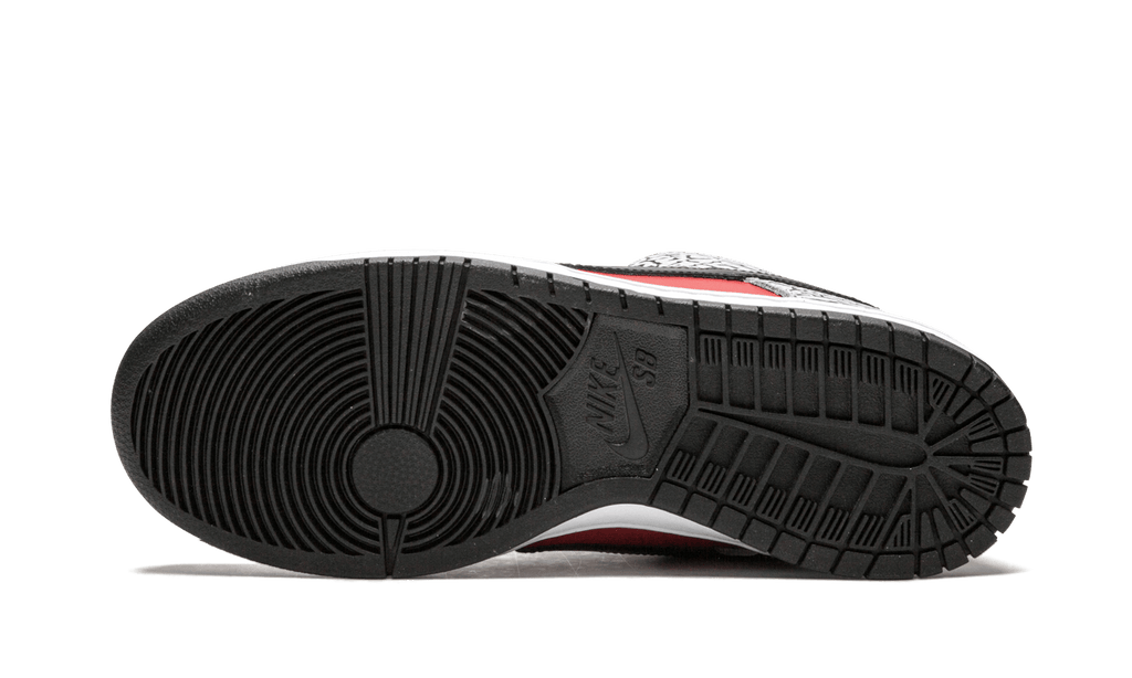 "Supreme - Red Cement" SB Dunk Low Premium 313170 600 - product image from the listing.