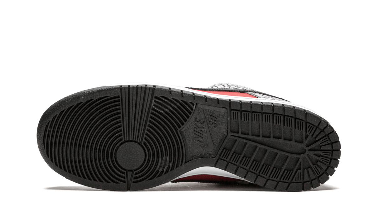 "Supreme - Red Cement" SB Dunk Low Premium 313170 600 - product image from the listing.