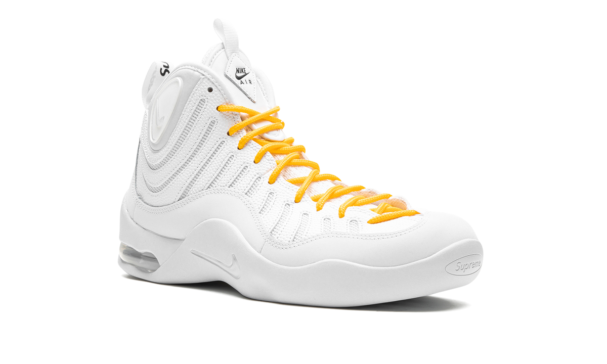 "Supreme - White" Air Bakin SP DX3292 100 - product image from the listing.