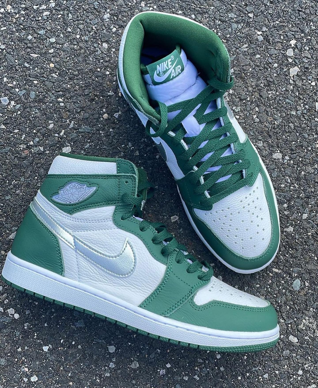 Gorge Green — Jordan 1 Retro High OG