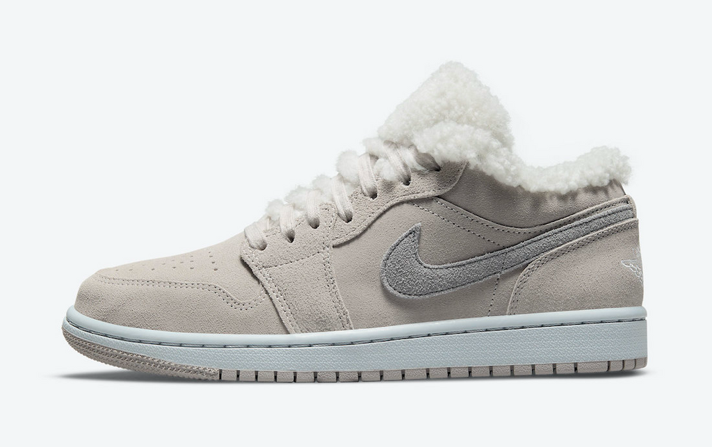 Sherpa Fleece (W) — Jordan 1 Low SE