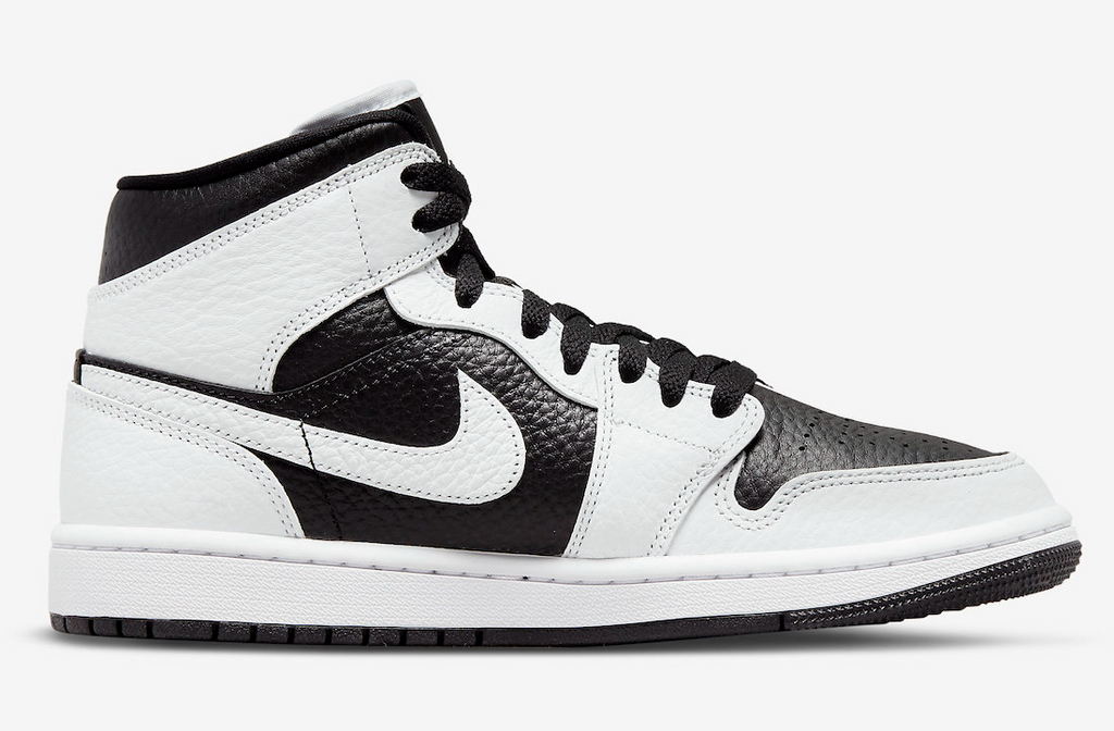 Split Black White (W) — Jordan 1 Mid
