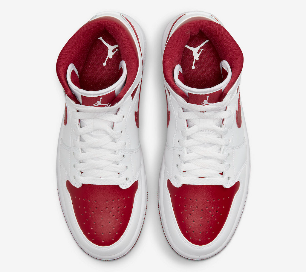 Reverse Chicago (W) — Jordan 1 Mid
