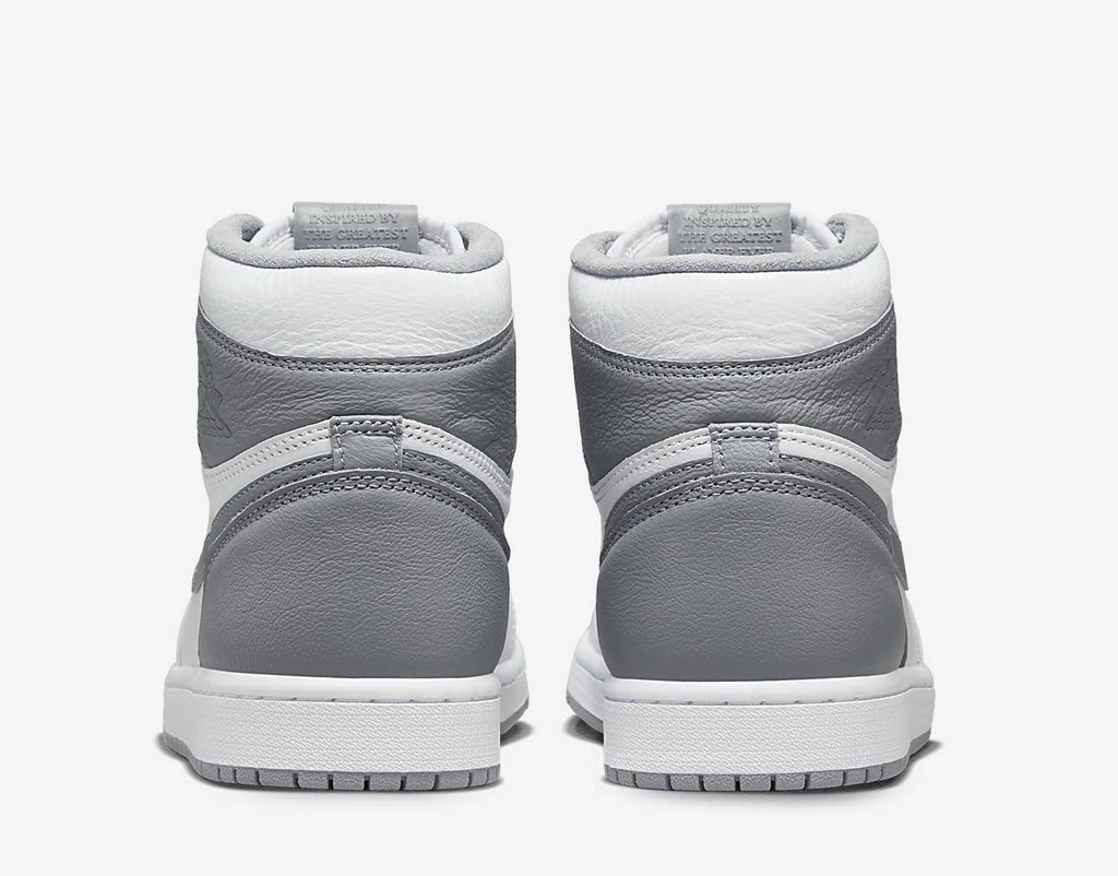 Stealth — Jordan 1 Retro High OG