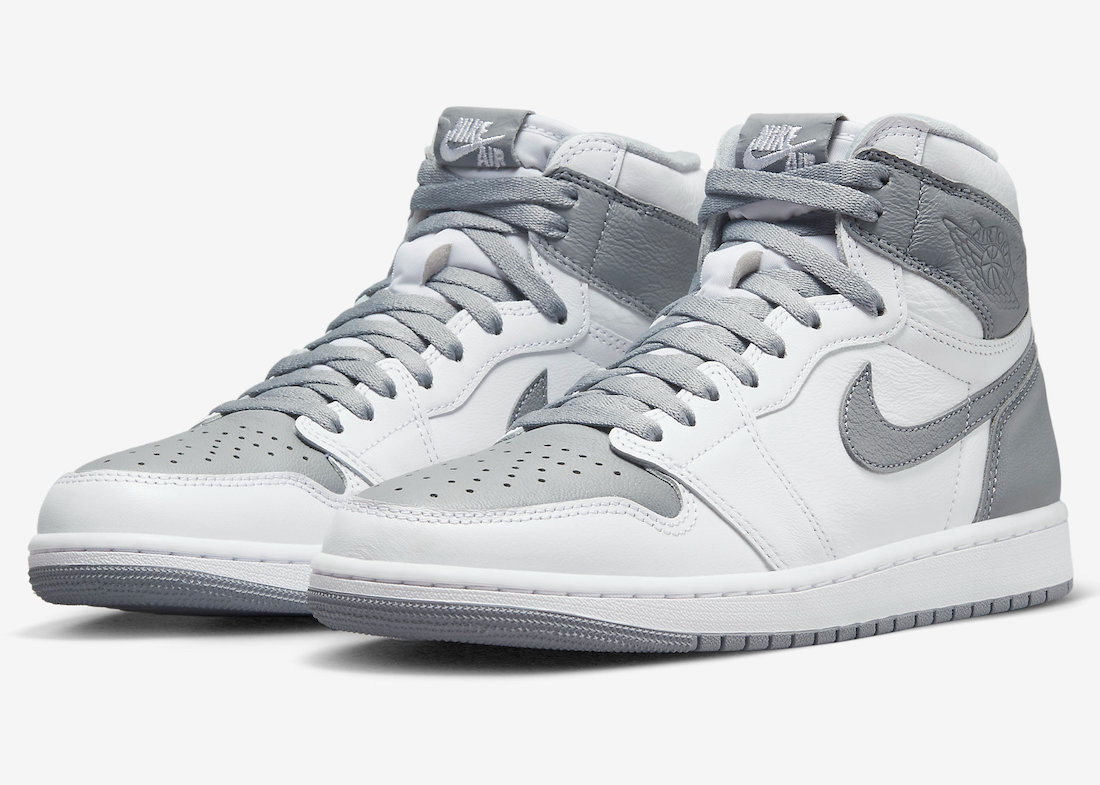 Stealth — Jordan 1 Retro High OG
