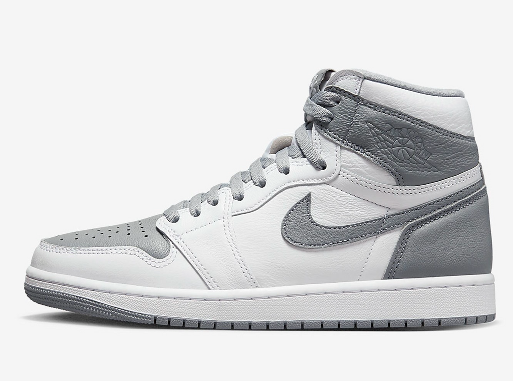 Stealth — Jordan 1 Retro High OG