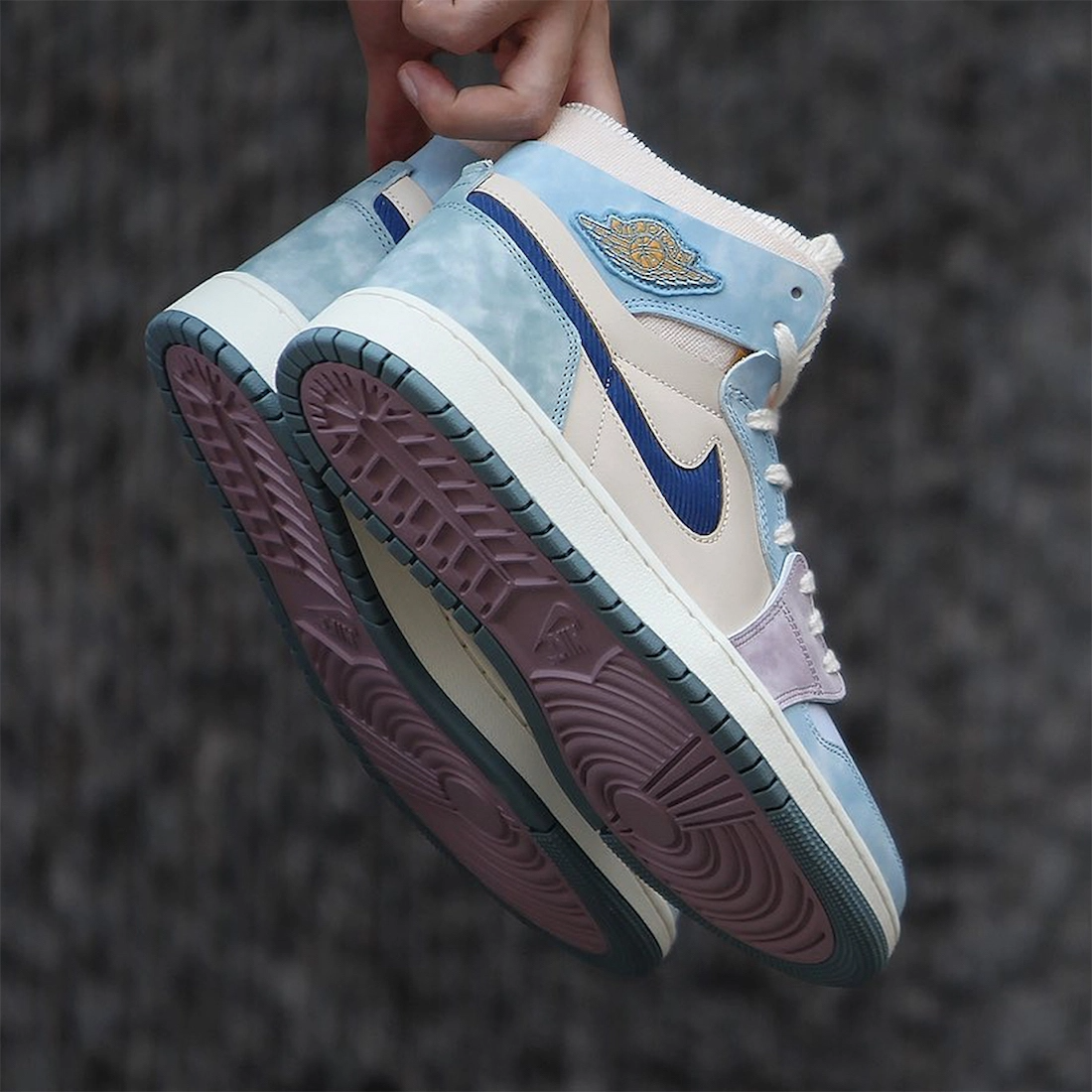 Celestine Blue — Jordan 1 High Zoom Air CMFT