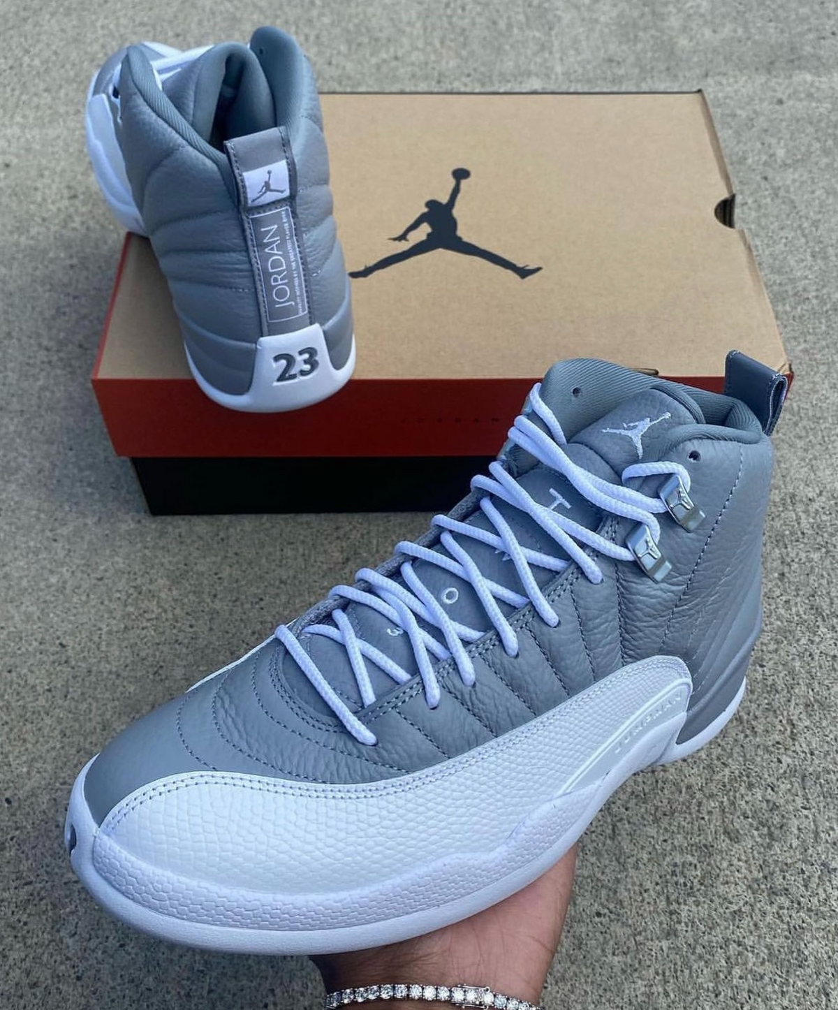 Stealth — Jordan 12 Retro